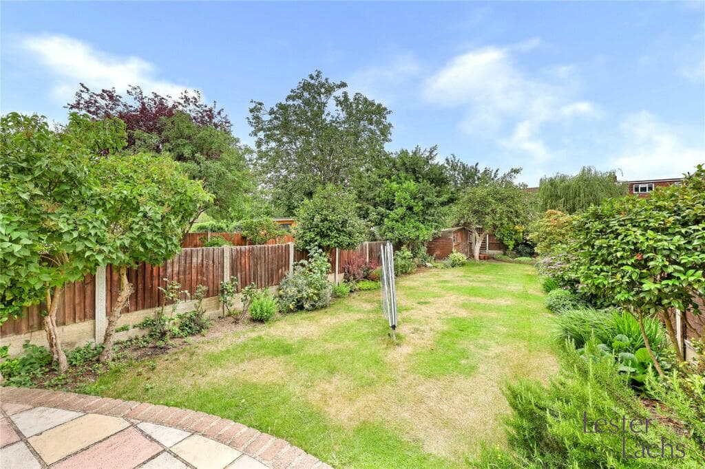 Buy-to-Let in West Essex: A Landlord's Guide to Rents, Yields and Demand